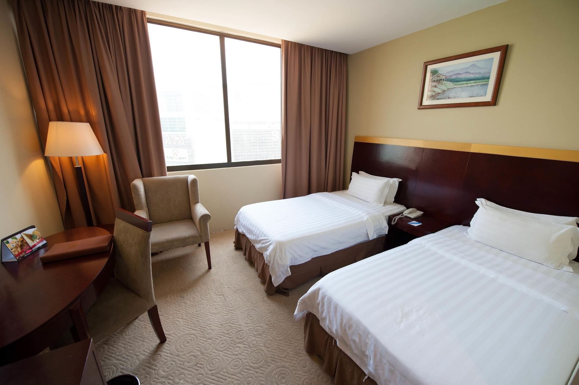 Gaya Centre Hotel Kota Kinabalu Extérieur photo