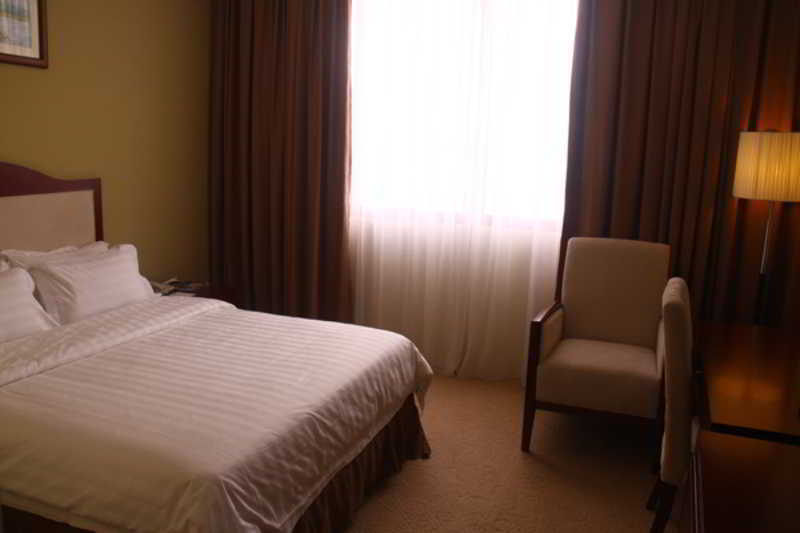 Gaya Centre Hotel Kota Kinabalu Extérieur photo